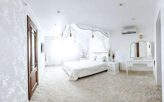 Апарт-отель Новый век Энгельс Люкс-4