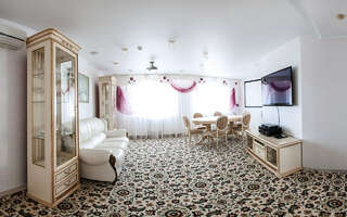 Апарт-отель Новый век Энгельс Люкс-1